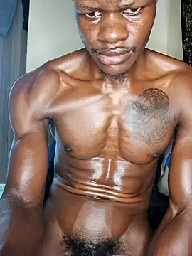 Snapshot of mgmonako chatting on February 2025 01:44:01 PM mgmonako online show from February 2025 01:44:01 PM