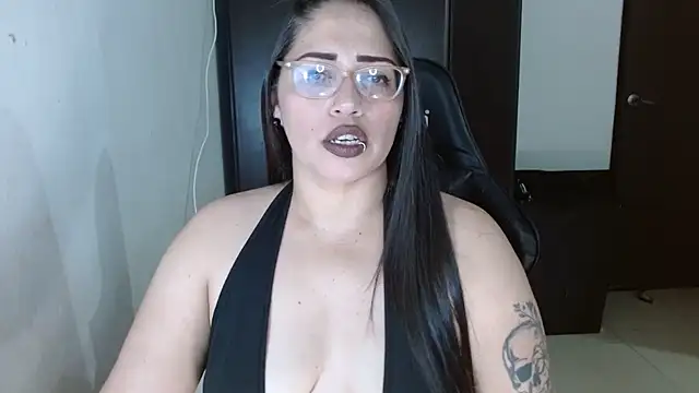 natashasmithe online show from December 2025 01:24:01 AM