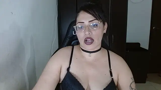 natashasmithe online show from January 2026 02:25:02 AM