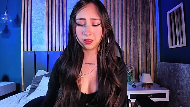  cloe martinez online show from December 2024 01:40:02 AM