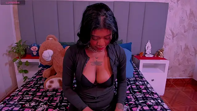 JulianaMiller online show from January 2025 02:04:02 AM