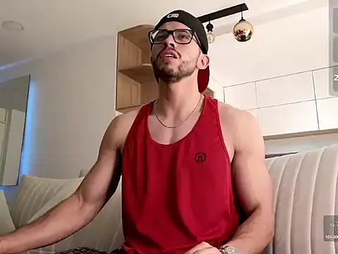 Phantom Bigger1 online show from December 2025 02:44:02 PM