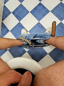 Snapshot of thesmiledoc chatting on December 2024 11:07:02 PM thesmiledoc online show from December 2024 11:07:02 PM