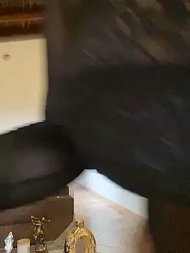 PUSHYLATE online show from April 2026 06:57:01 PM