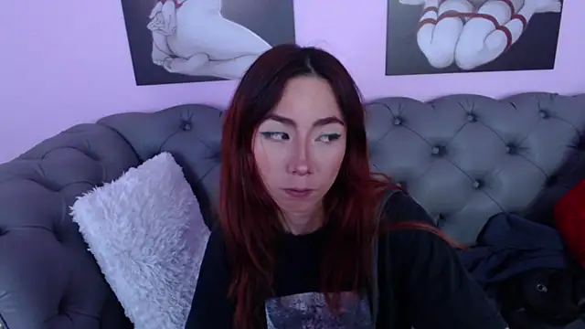 Erika Stevens online show from January 2025 07:28:01 PM