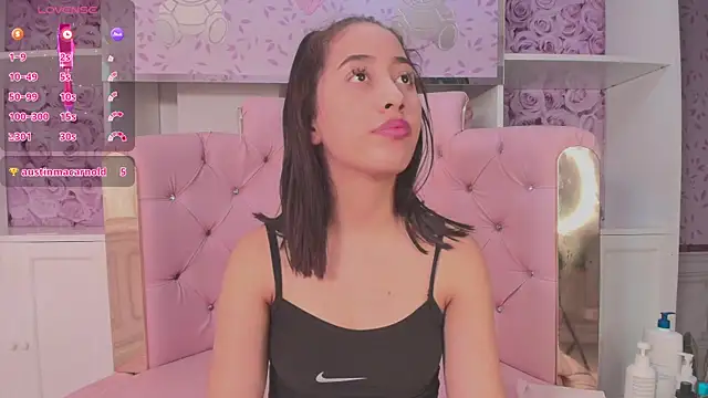 Snapshot of valentina_cortes72 chatting on February 2025 02:37:01 PM valentina cortes72 online show from February 2025 02:37:01 PM