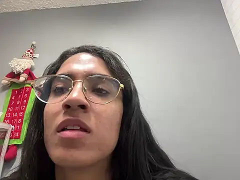 valentinabaez online show from January 2025 03:22:02 PM