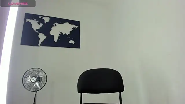 CurvyViolet online show from December 2024 11:34:02 AM