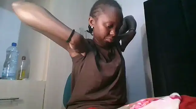 Sexy barb2 online show from February 2025 07:30:01 PM