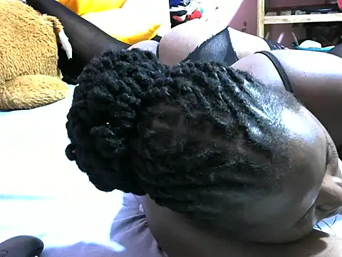 slender-qwene online show from February 2026 08:18:01 PM