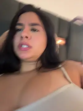 KattyPortman online show from April 2026 01:07:02 AM