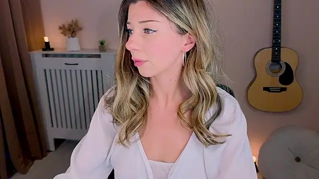 Lenamuti25 online show from March 2026 10:37:02 AM