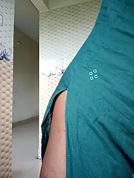 Snapshot of Anusri- chatting on June 2026 09:08:02 AM Anusri- online show from June 2026 09:08:02 AM