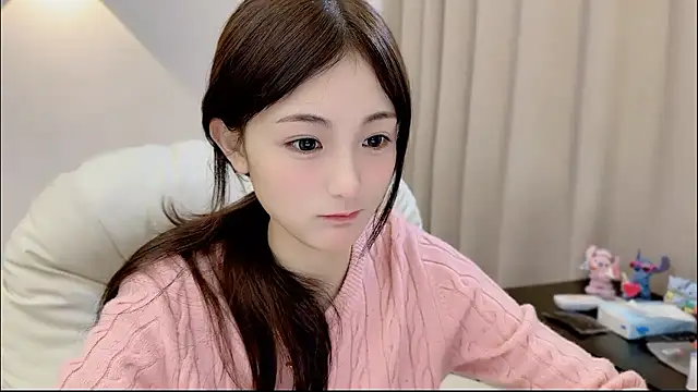 Snapshot of SHUIshui_ chatting on January 2026 07:23:02 AM SHUIshui online show from January 2026 07:23:02 AM