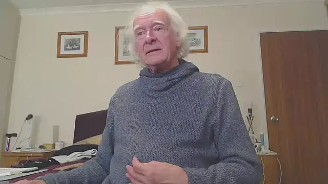 WaverlyKernow online show from February 2025 12:19:02 PM