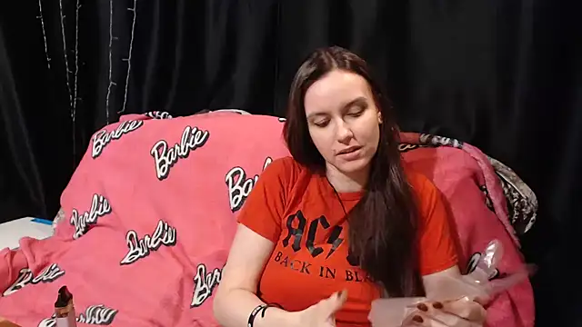 Snapshot of Milana69 chatting on October 2025 05:47:02 PM Milana69 online show from October 2025 05:47:02 PM