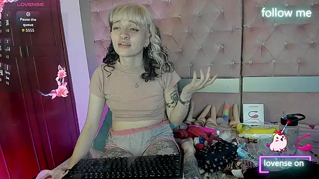 neeko princes online show from April 2026 12:30:01 PM