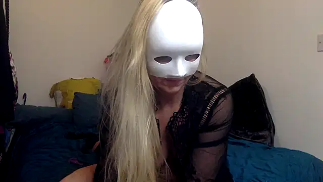 misscharlottezz online show from March 2025 06:51:01 AM