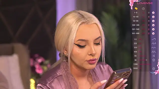 VictoriaMorrone online show from February 2025 10:26:02 AM