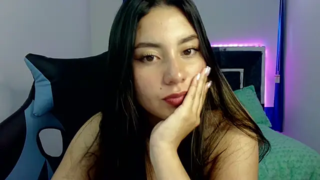 Snapshot of Lia_14_ chatting on March 2025 06:23:02 PM Lia 14 online show from March 2025 06:23:02 PM