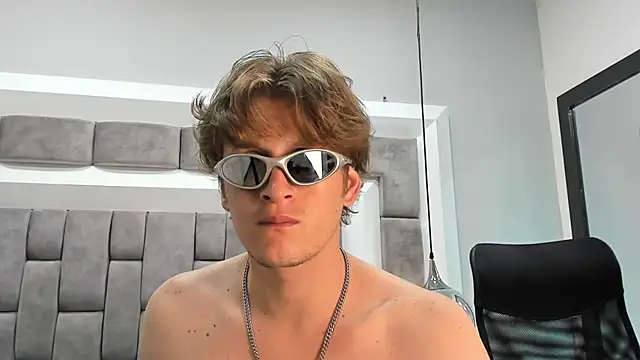 AnthonyAlso online show from October 2025 08:18:02 PM