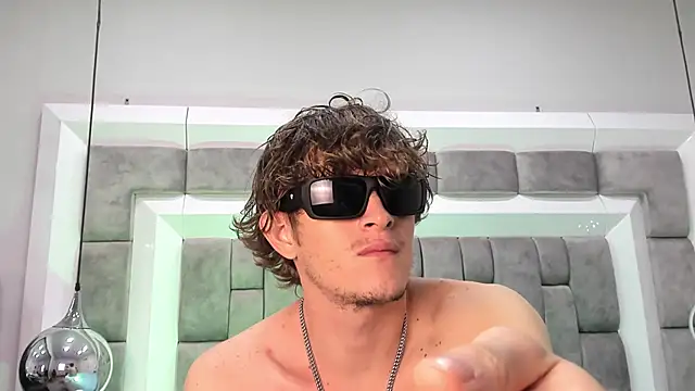 AnthonyAlso online show from October 2025 08:31:01 PM