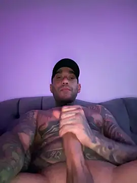Pablo fucker online show from May 2026 09:42:02 PM