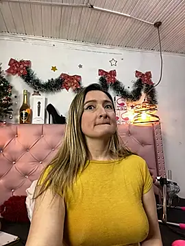 Snapshot of antonella87 chatting on December 2024 02:41:01 AM antonella87 online show from December 2024 02:41:01 AM