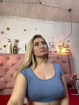 Snapshot of antonella87 chatting on January 2025 11:34:02 PM antonella87 online show from January 2025 11:34:02 PM