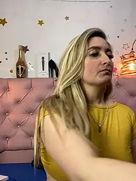 Snapshot of antonella87 chatting on January 2025 02:58:02 AM antonella87 online show from January 2025 02:58:02 AM