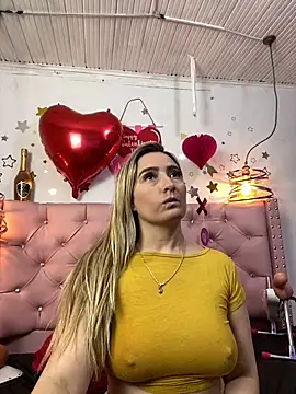 Snapshot of antonella87 chatting on February 2025 12:14:01 AM antonella87 online show from February 2025 12:14:01 AM