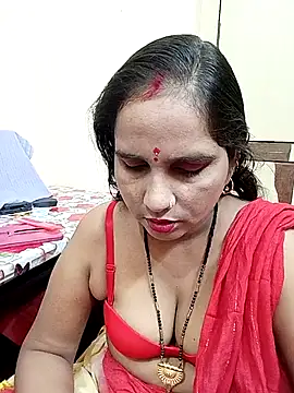 Snapshot of reemacouple007 chatting on September 2025 05:36:01 PM reemacouple007 online show from September 2025 05:36:01 PM