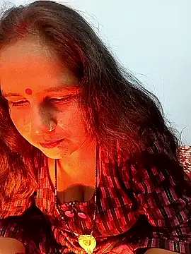 reemacouple007 online show from December 2025 05:24:02 AM