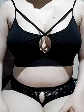 Elaa Su online show from December 2024 08:39:01 PM