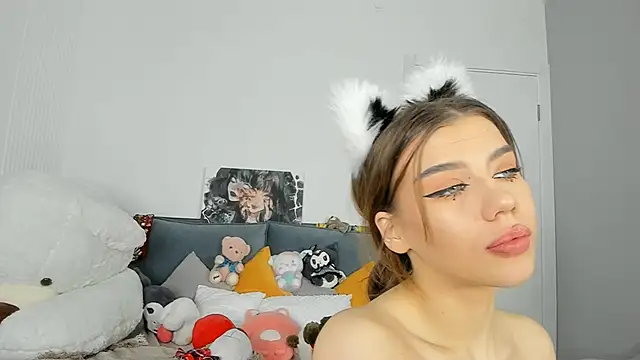 dolly ll online show from December 2024 07:27:02 PM