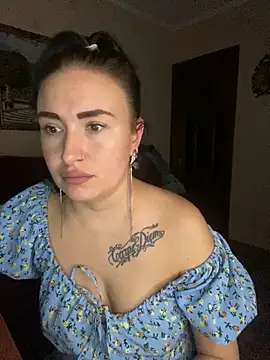 Roxana Bell online show from February 2026 07:32:02 PM