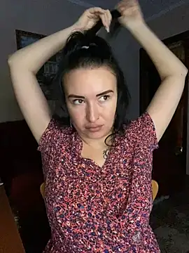 Roxana Bell online show from April 2026 12:15:02 PM