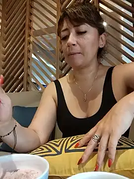 tata laima   online show from October 2025 02:24:02 PM