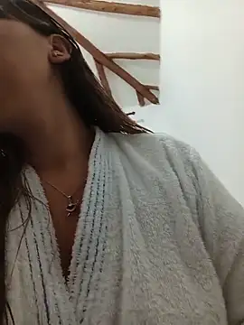 Snapshot of tata_laima__ chatting on May 2026 02:34:02 PM tata laima online show from May 2026 02:34:02 PM