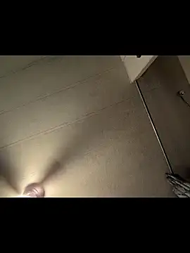 BobbyQ29 online show from February 2026 11:51:01 AM