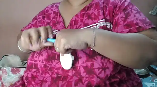 Ravina patil1 online show from January 2025 03:47:02 PM