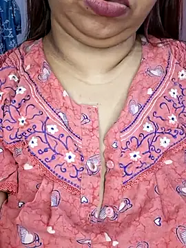 Ravina patil1 online show from March 2026 07:28:01 PM