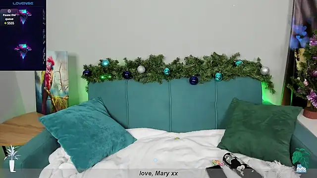 Snapshot of Mary_Xextra chatting on December 2024 01:18:01 AM Mary Xextra online show from December 2024 01:18:01 AM