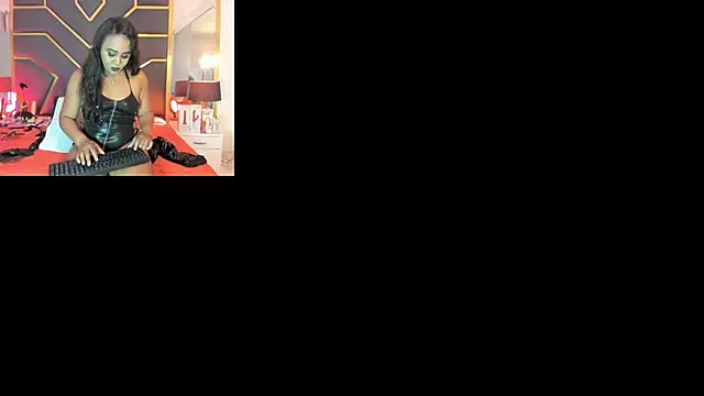 Scarlettt Ass online show from September 2025 12:19:01 PM