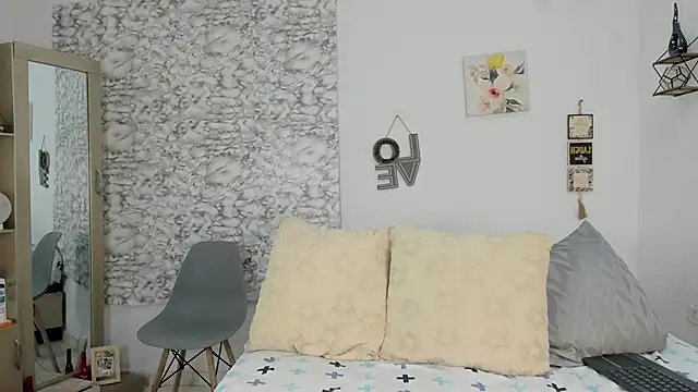 Canhela1 online show from June 2026 12:09:02 AM