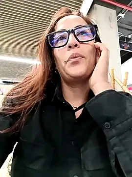 Lena-32 online show from January 2025 07:28:01 PM