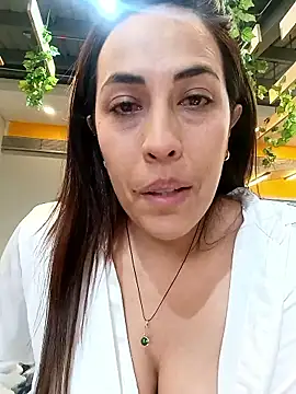 Lena-32 online show from March 2026 10:17:02 PM