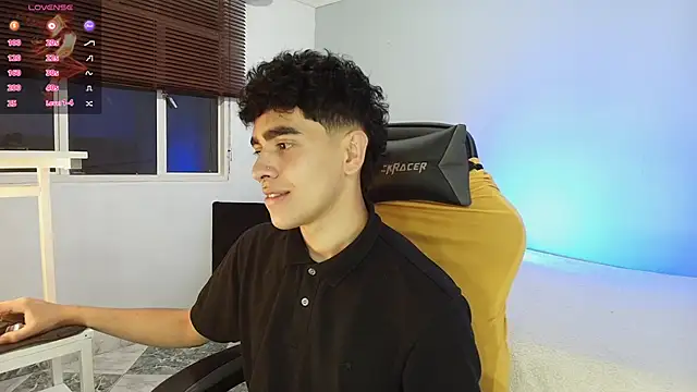 Snapshot of _nickconnor01 chatting on October 2025 04:40:01 AM nickconnor01 online show from October 2025 04:40:01 AM