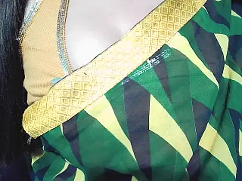 YourGoldenGirl online show from April 2026 06:10:01 PM