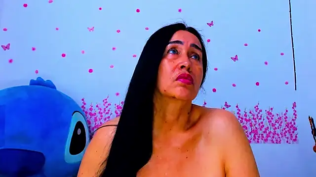 Snapshot of HorniestMilf chatting on July 2026 09:20:01 PM HorniestMilf online show from July 2026 09:20:01 PM